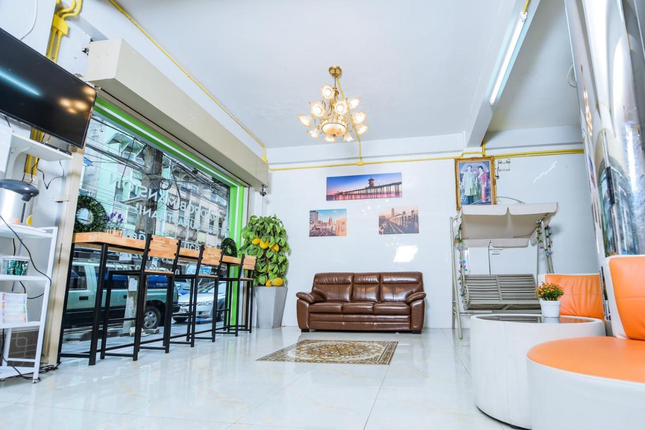 Nadpob Mansion Hotel Сурат Тхани Екстериор снимка